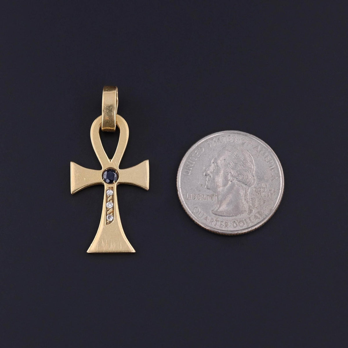 Vintage Ankh Pendant of 18k Gold - Trademark Antiques