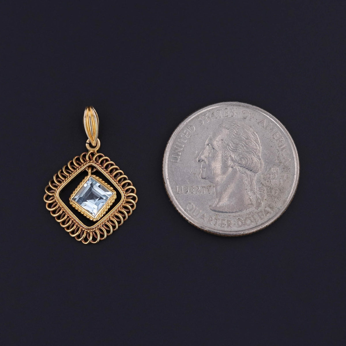 Vintage Aquamarine Pendant of 14k Gold - Trademark Antiques