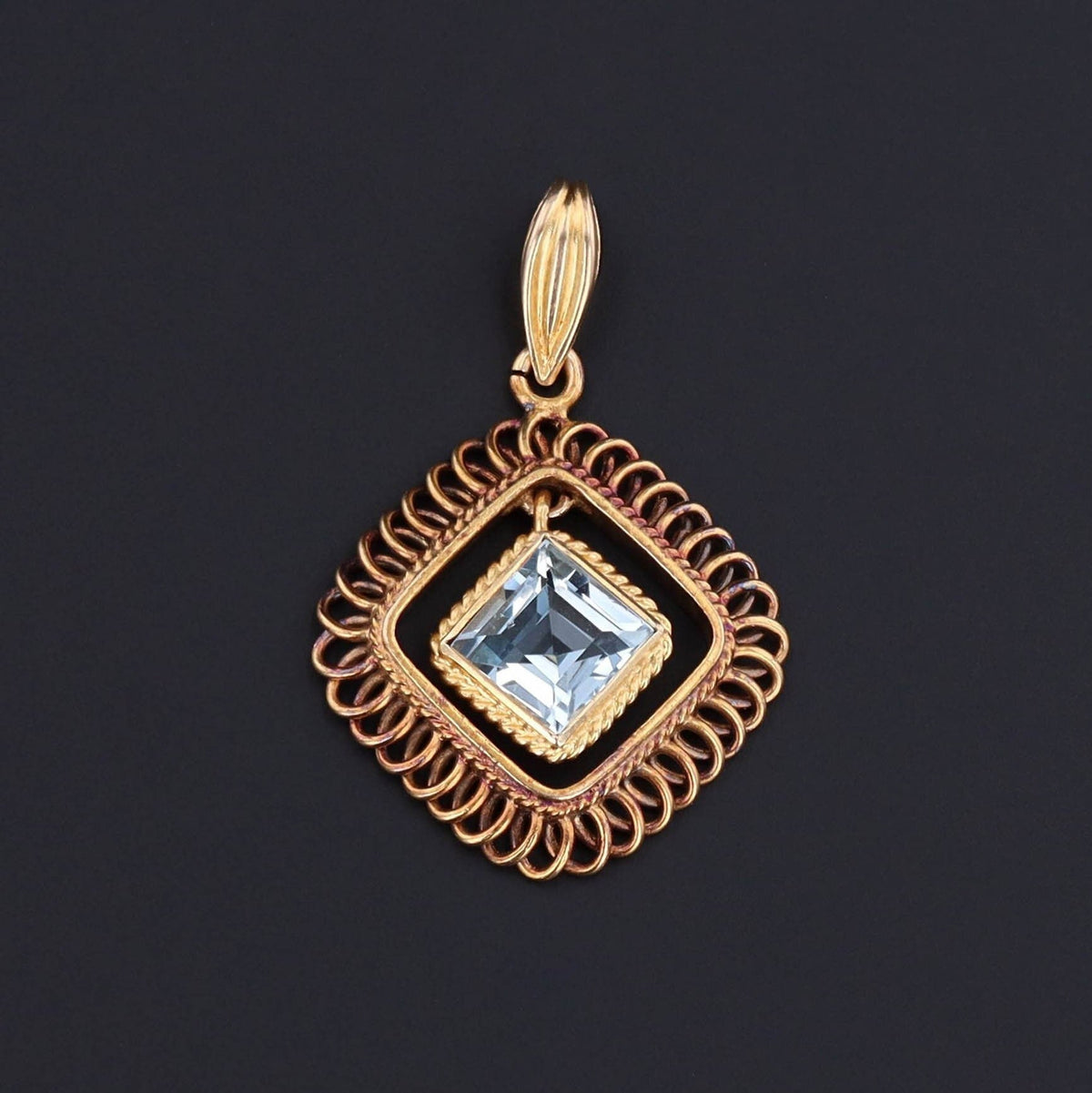 Vintage Aquamarine Pendant of 14k Gold - Trademark Antiques
