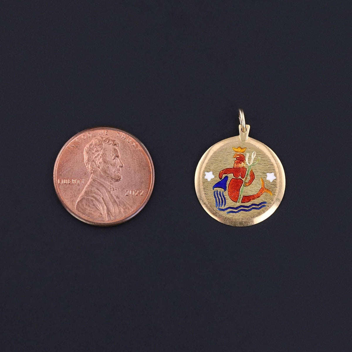 Vintage Aquarius Charm of 18k Gold - Trademark Antiques