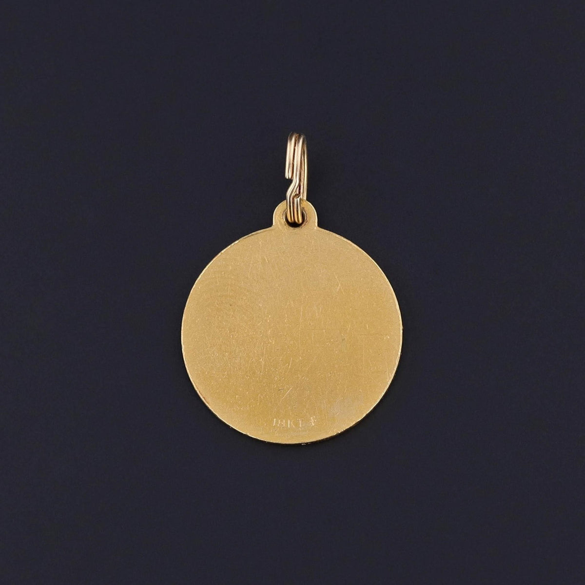 Vintage Aquarius Pendant of 18k Gold - Trademark Antiques