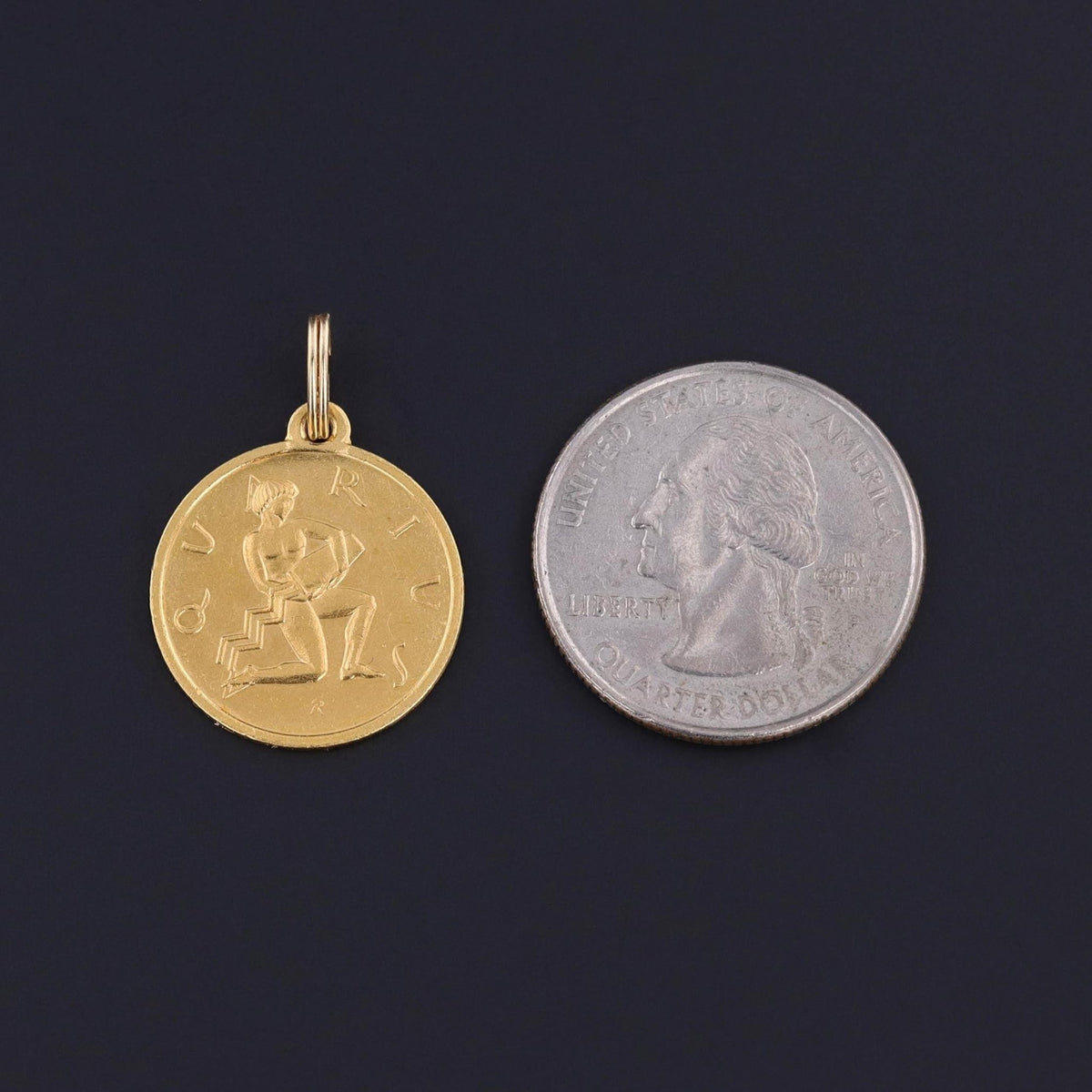 Vintage Aquarius Pendant of 18k Gold - Trademark Antiques