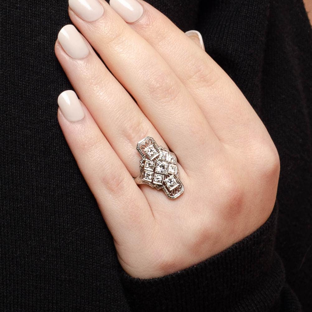 Vintage Art Deco Diamond Ring in Platinum - Trademark Antiques