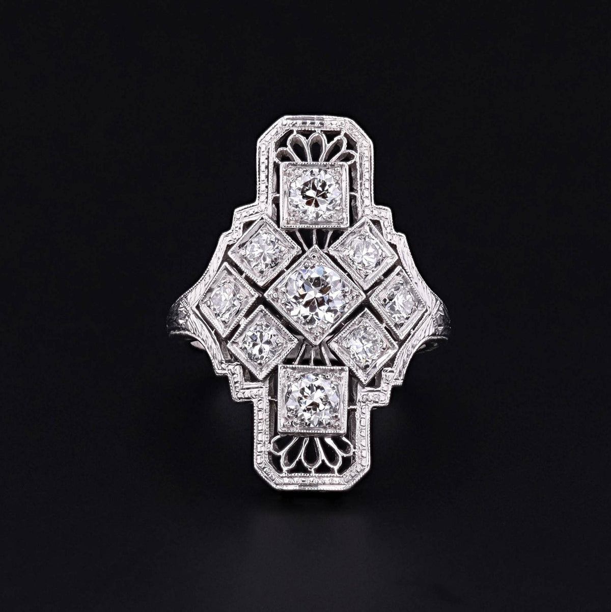 Vintage Art Deco Diamond Ring in Platinum - Trademark Antiques