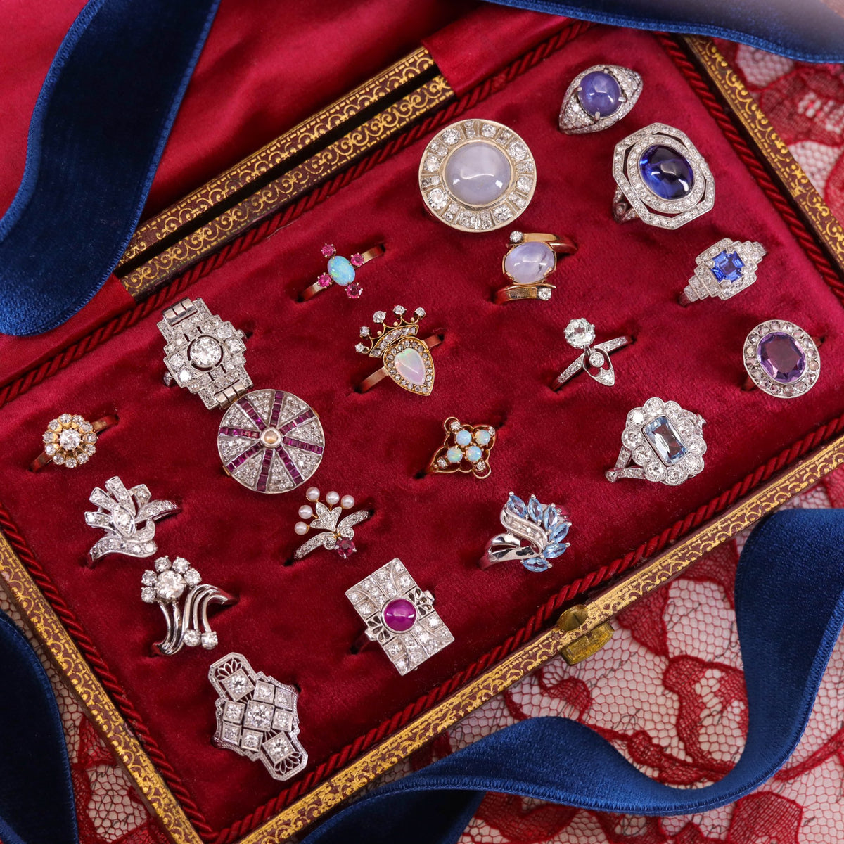 Vintage Blue Topaz Ring in 10k White Gold - Trademark Antiques