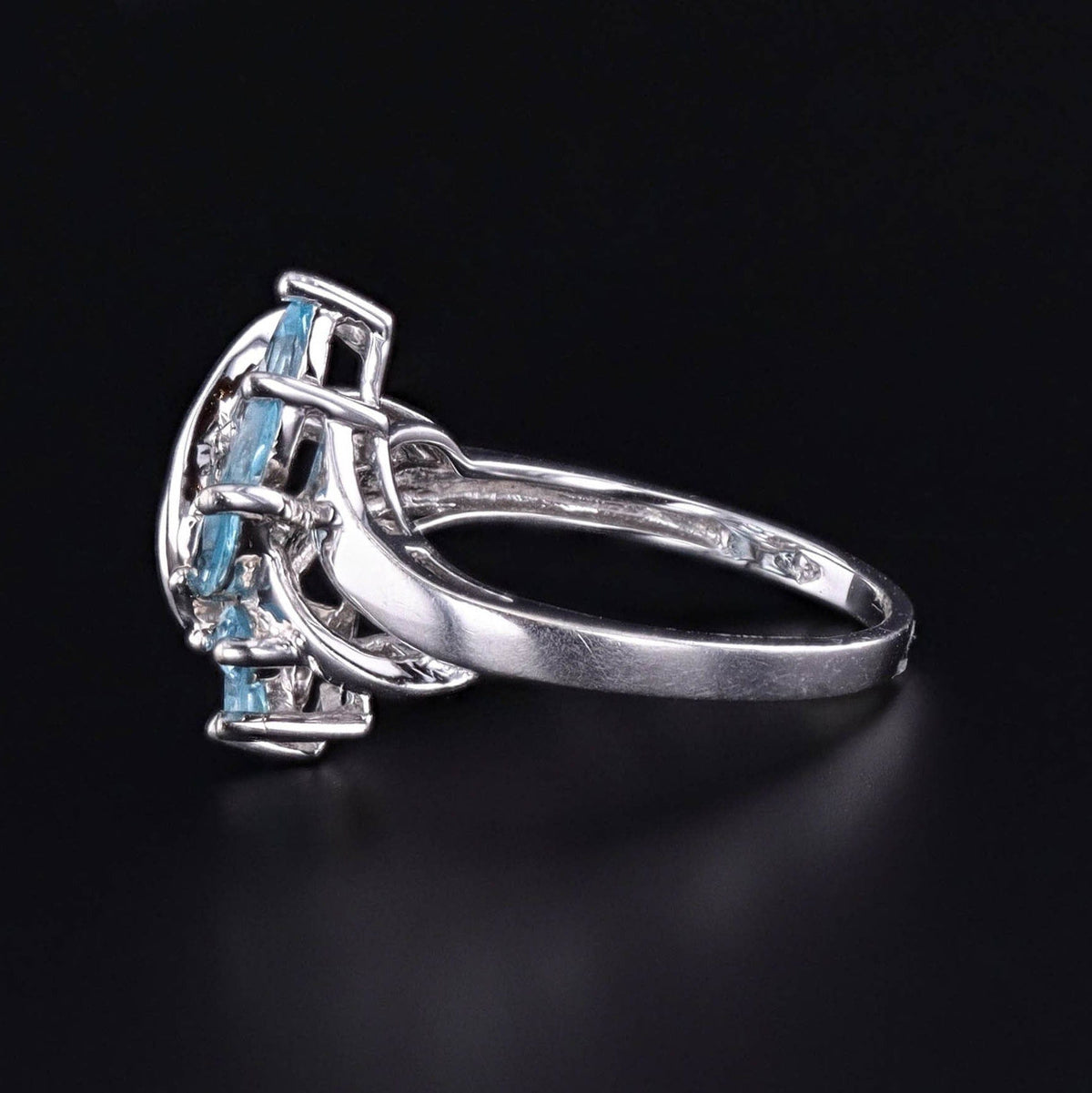 Vintage Blue Topaz Ring in 10k White Gold - Trademark Antiques