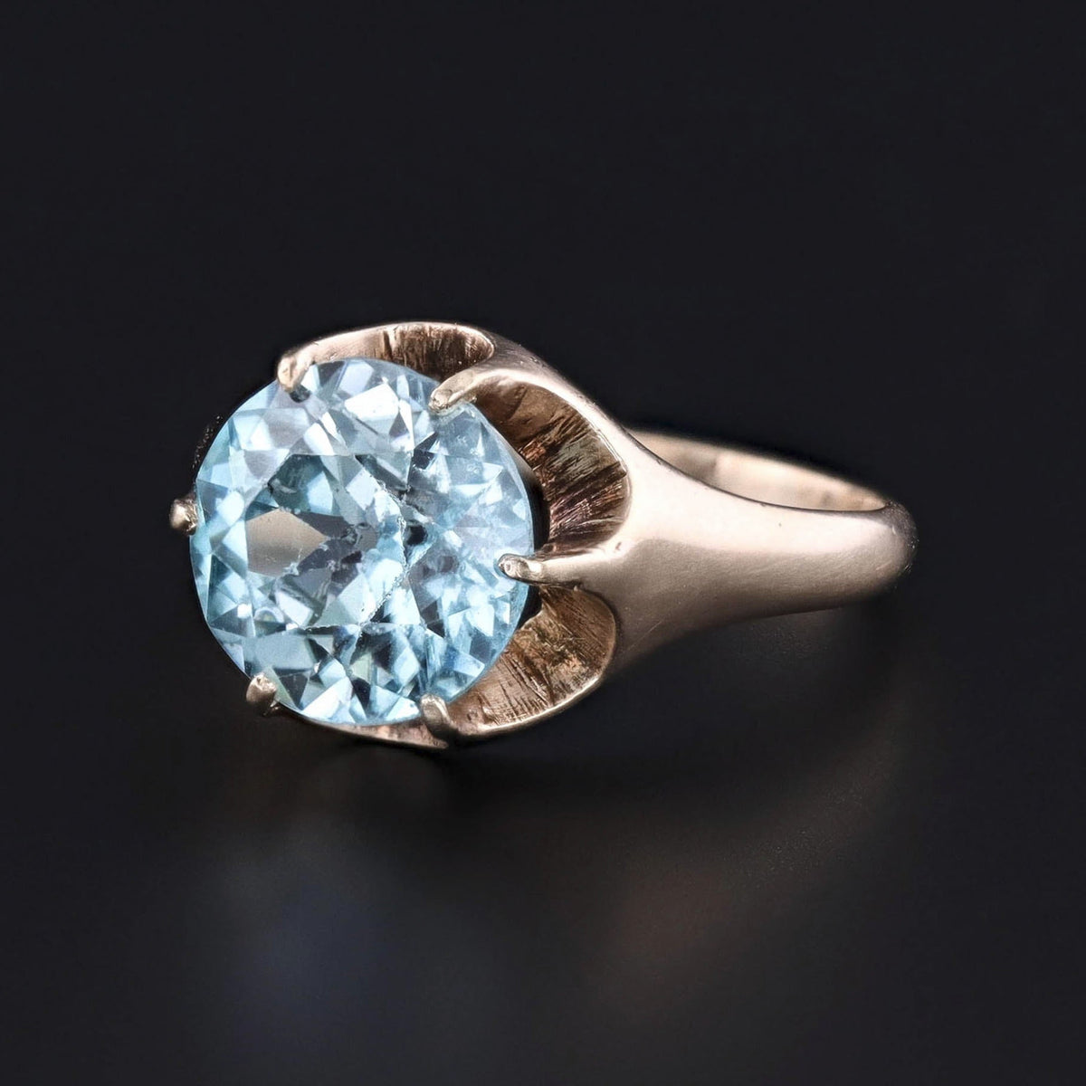 Vintage Blue Zircon Ring of 14k Gold - Trademark Antiques