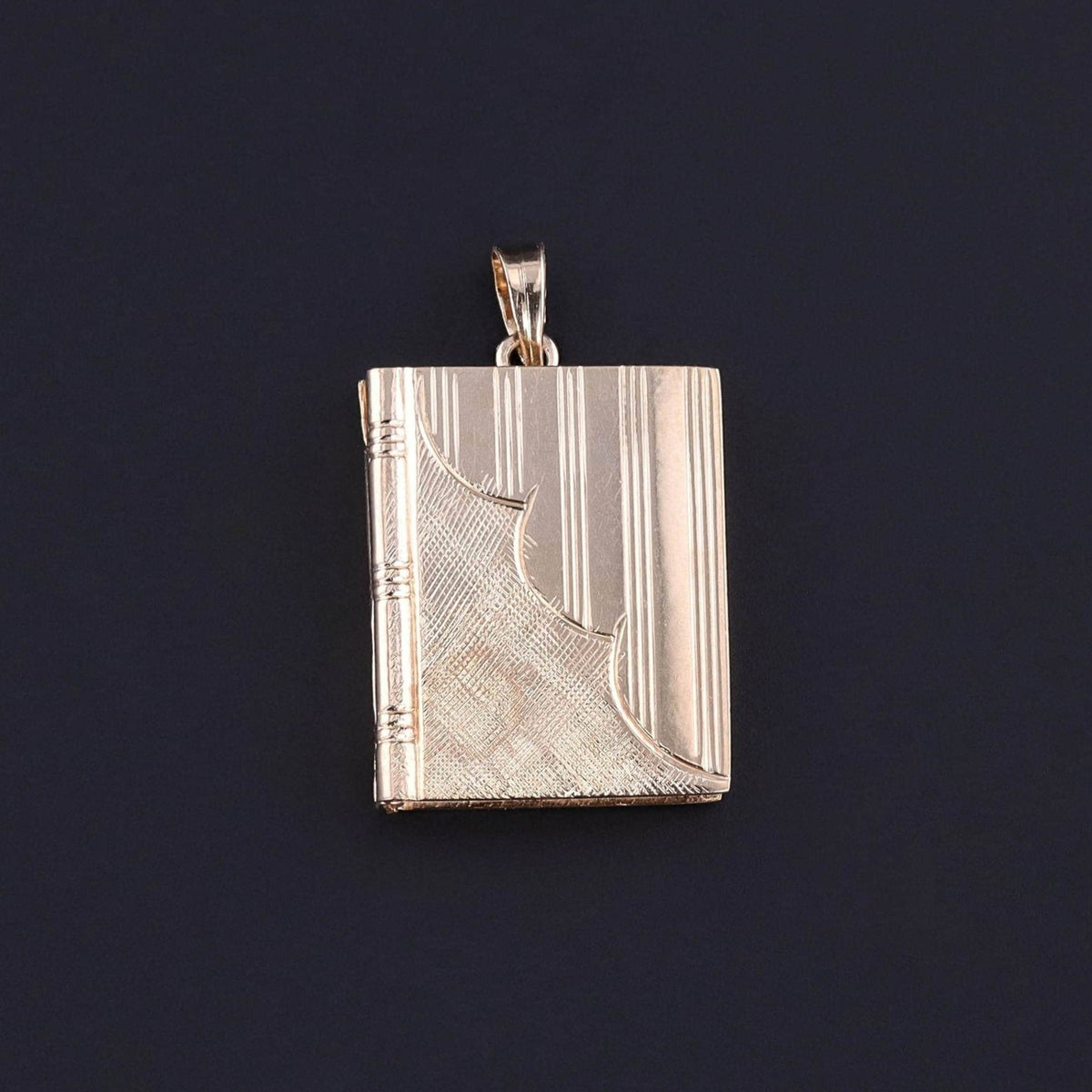 Vintage Book Locket of 14k Gold - Trademark Antiques
