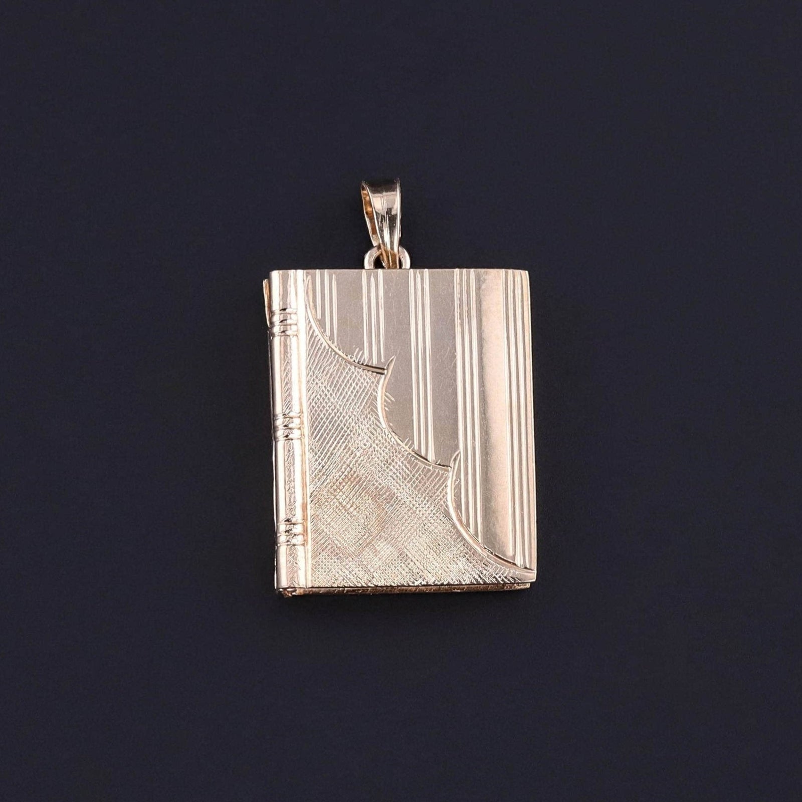Vintage Book Locket of 14k Gold - Trademark Antiques