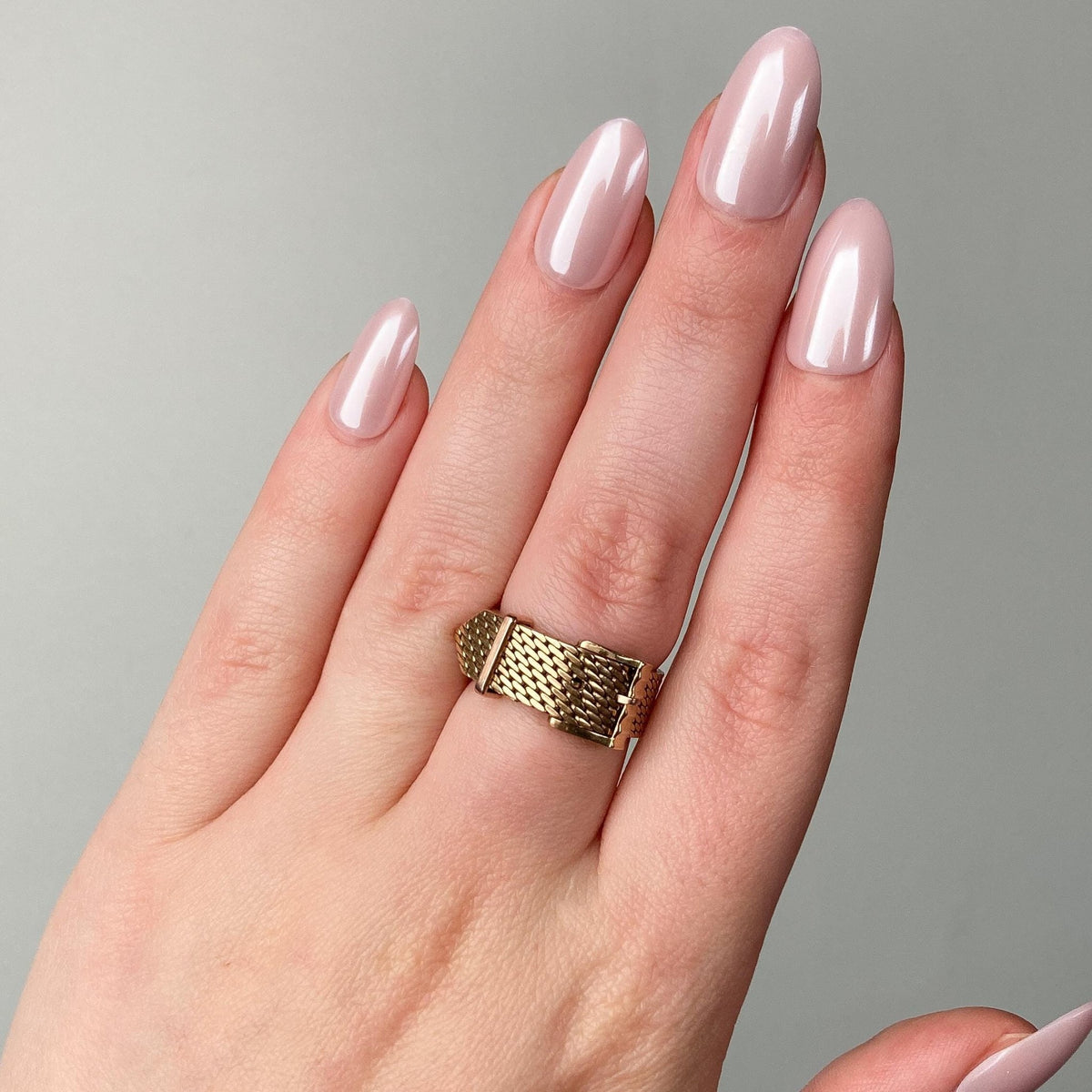 Vintage Buckle Ring of 18k Gold - Trademark Antiques