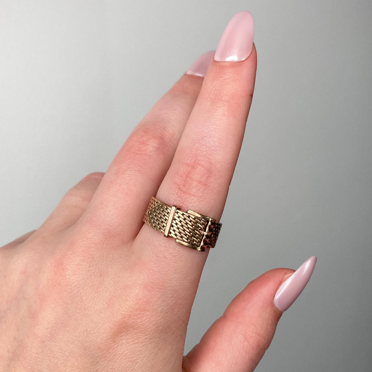 Vintage Buckle Ring of 18k Gold - Trademark Antiques