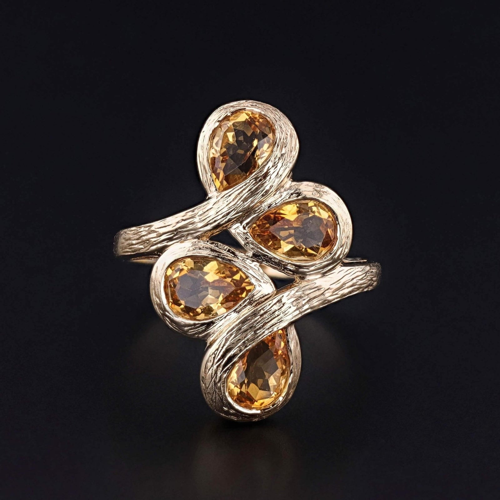 Vintage Citrine Ring of 14k Gold - Trademark Antiques