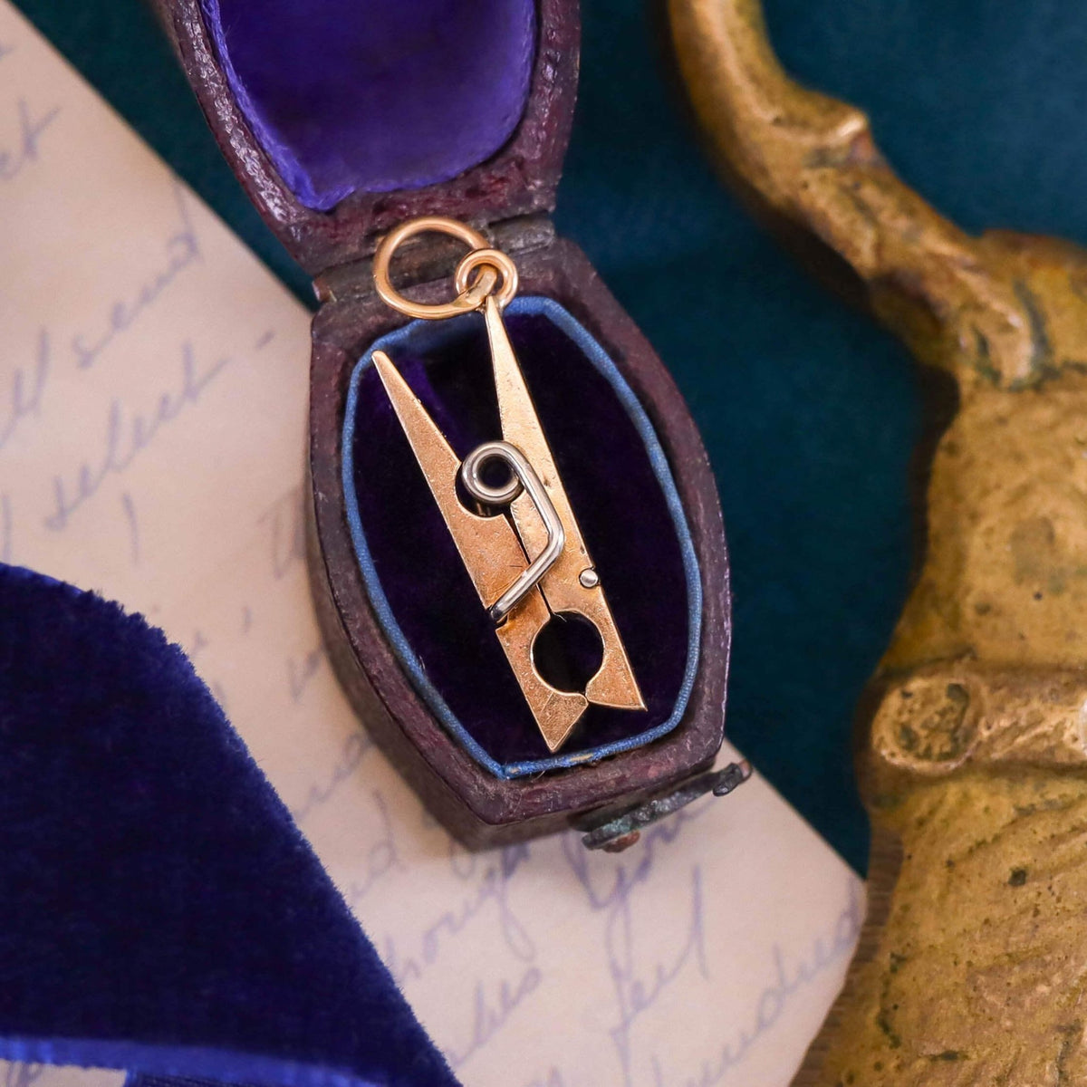 Vintage Clothes Pin Charm of 14k Gold - Trademark Antiques