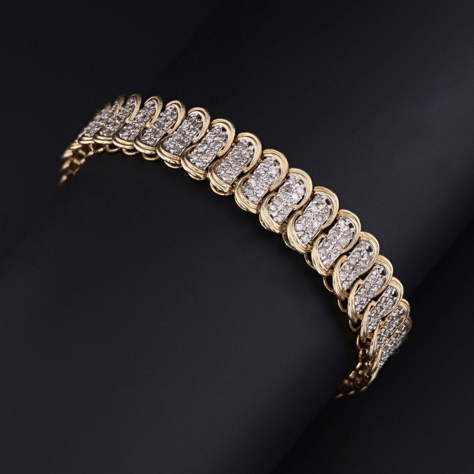 Vintage Diamond Bracelet of 10k Gold - Trademark Antiques
