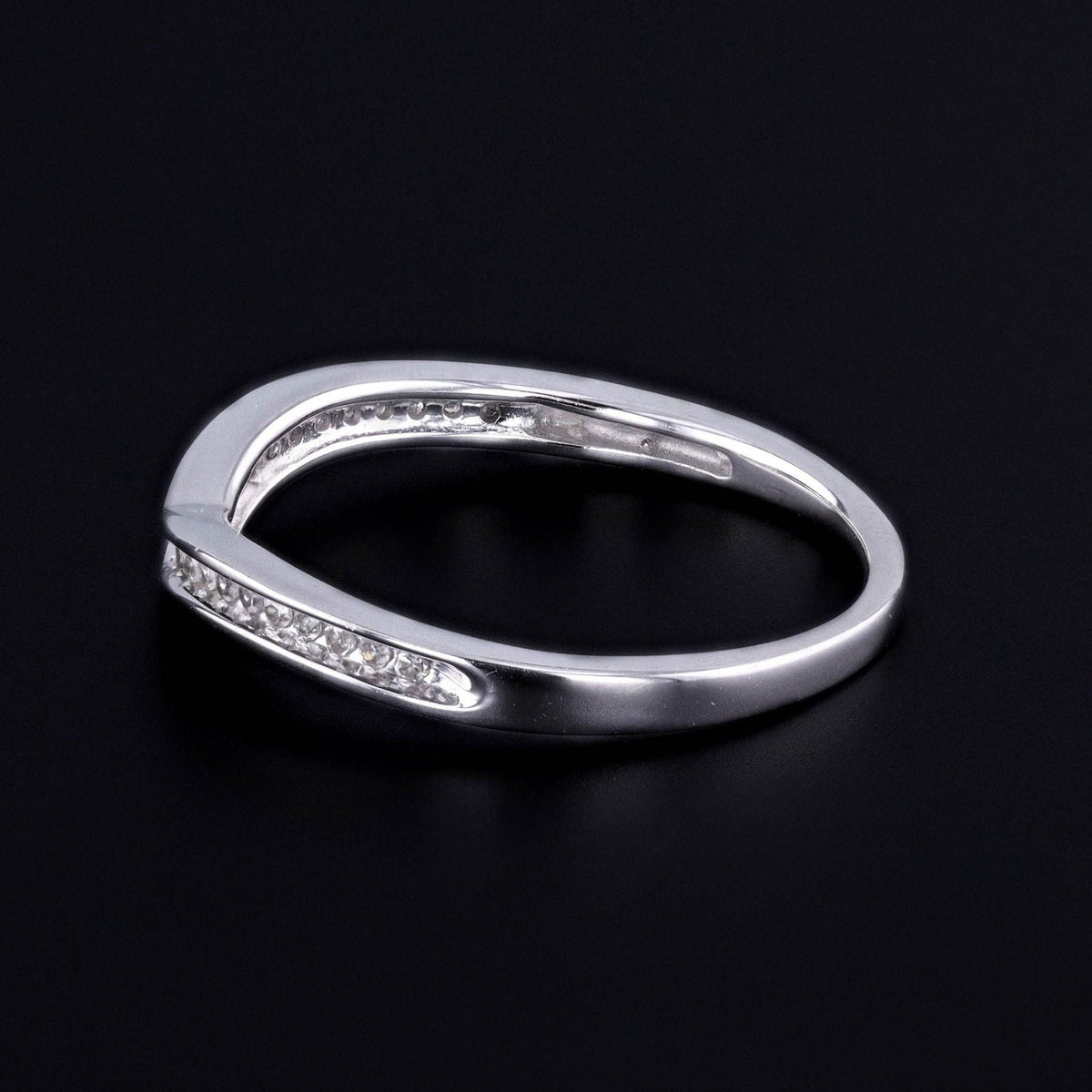 Vintage Diamond Chevron Band of 10k White Gold - Trademark Antiques