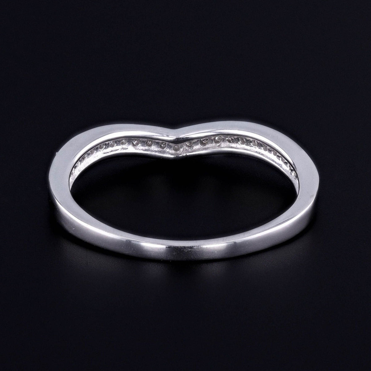 Vintage Diamond Chevron Band of 10k White Gold - Trademark Antiques