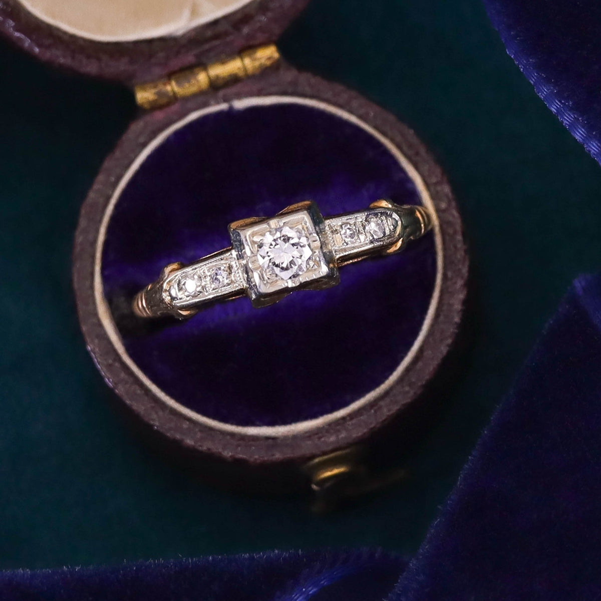 Vintage Diamond Engagement Ring of 14k Gold - Trademark Antiques