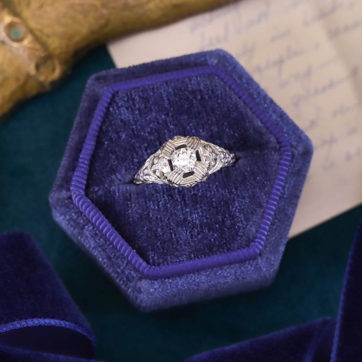 Vintage Diamond Engagement Ring of 18k White Gold - Trademark Antiques