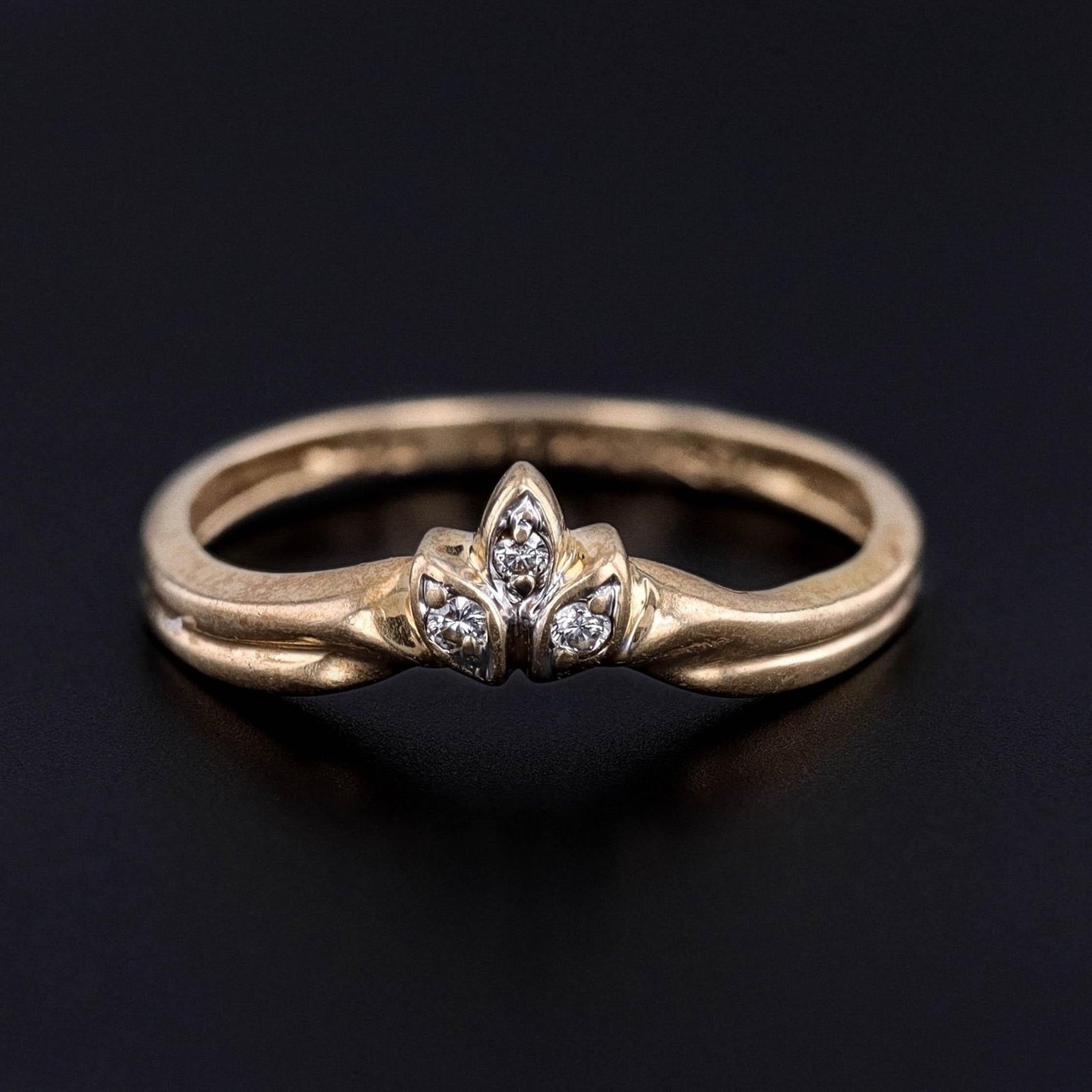 Vintage Diamond Tiara Ring of 14k Gold - Trademark Antiques