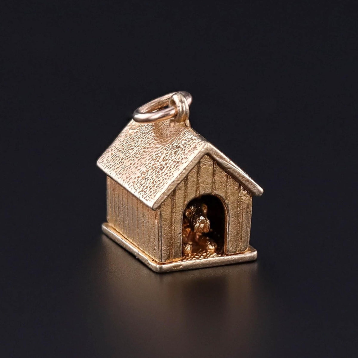 Vintage Doghouse Charm of 9ct Gold - Trademark Antiques