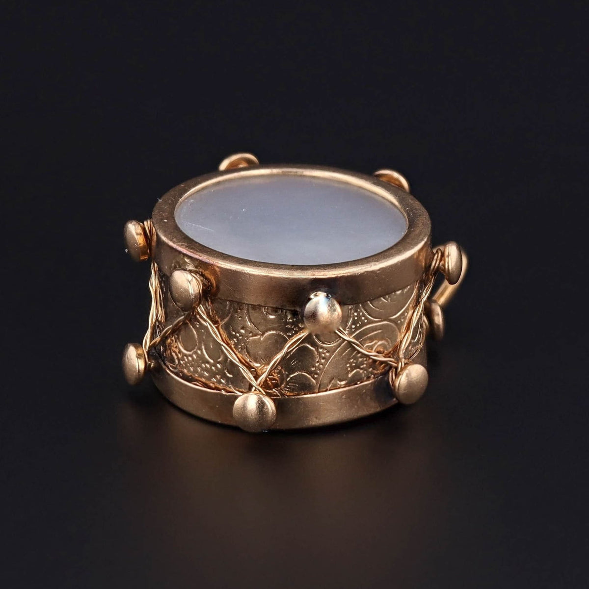 Vintage Drum Pendant of 14k Gold - Trademark Antiques