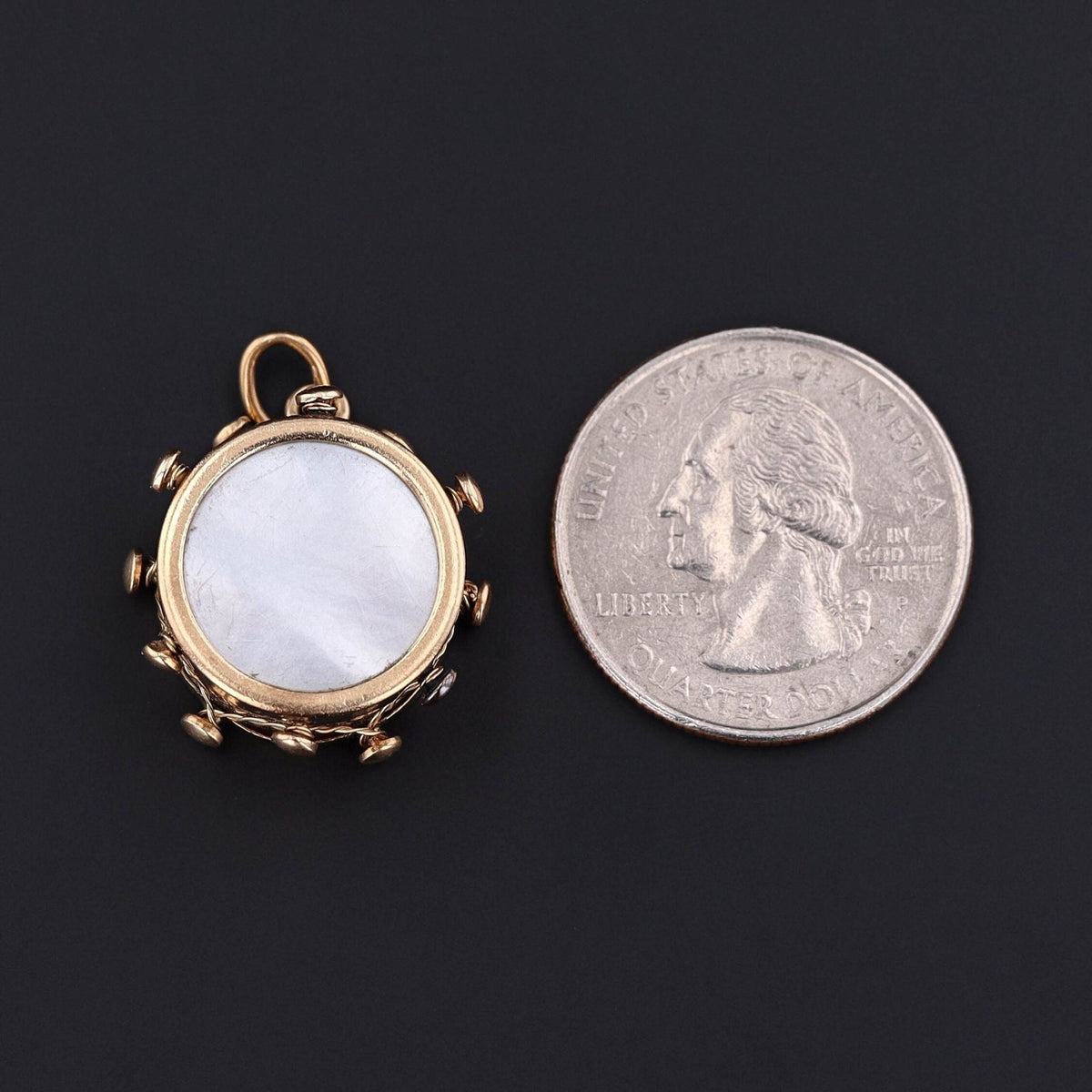 Vintage Drum Pendant of 14k Gold - Trademark Antiques