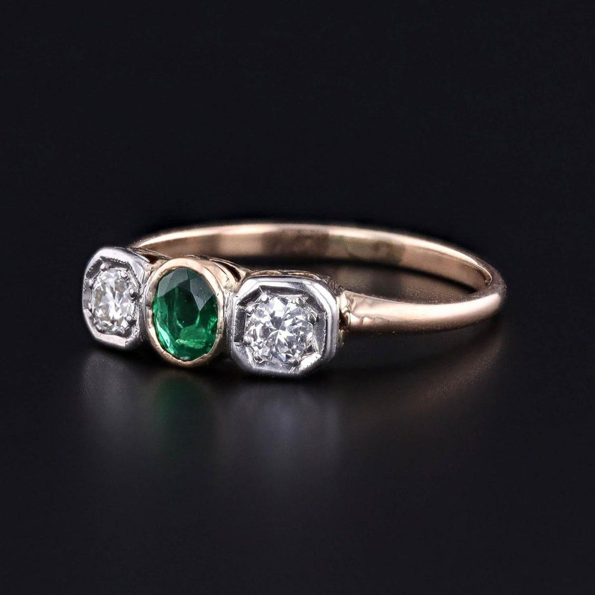 Vintage Emerald and Diamond Ring of 14k Gold - Trademark Antiques