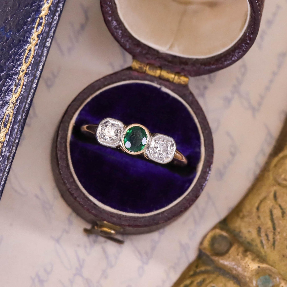 Vintage Emerald and Diamond Ring of 14k Gold - Trademark Antiques