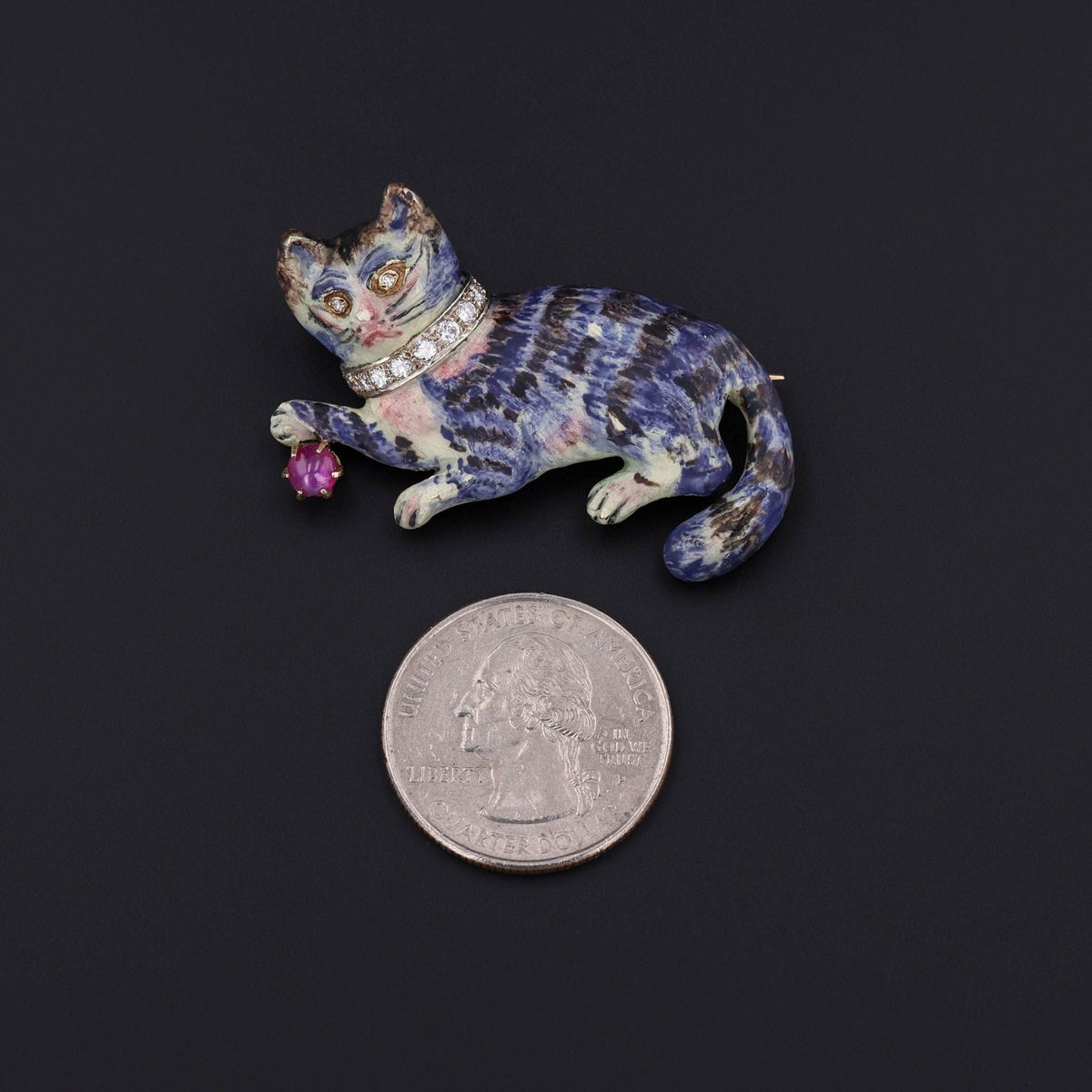 Vintage Enamel Cat Brooch of 14k Gold - Trademark Antiques