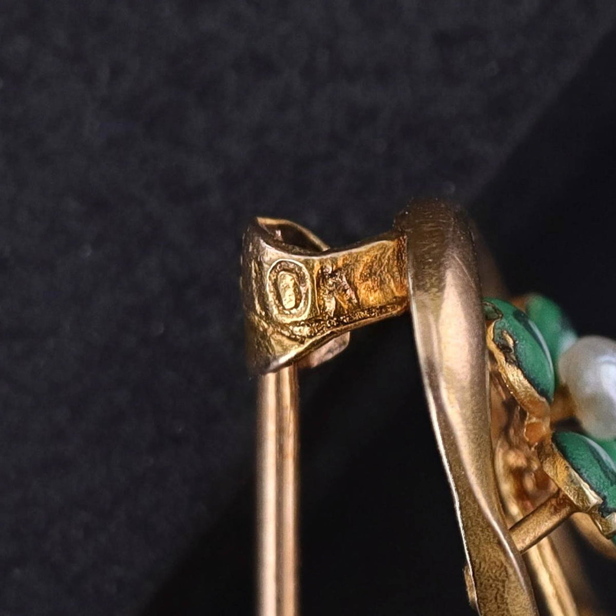 Vintage Enamel Clover Brooch of 10k Gold - Trademark Antiques