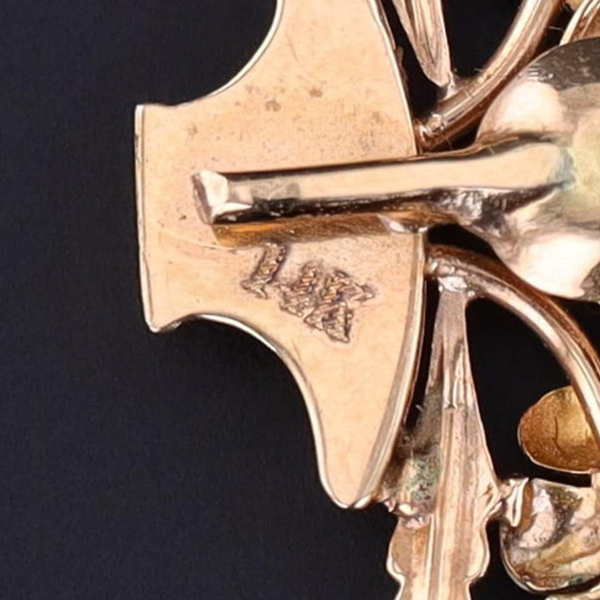 Vintage Enamel Pansy Charm of 14k Gold - Trademark Antiques