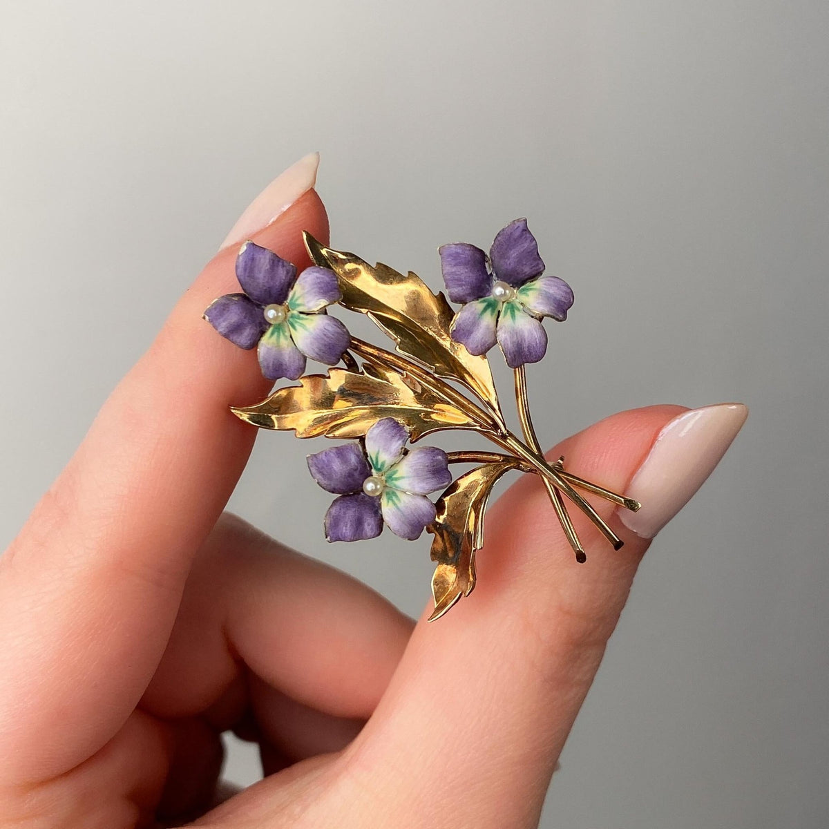 Vintage Enamel Violet Brooch of 14k Gold - Trademark Antiques