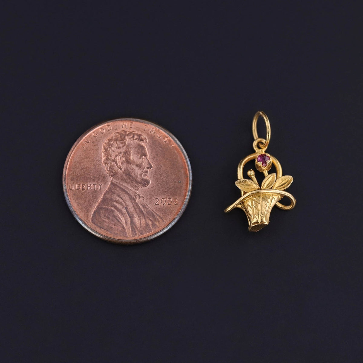 Vintage Flower Basket Charm of 18k Gold - Trademark Antiques