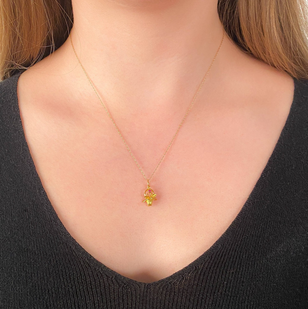 Vintage Flower Basket Charm of 18k Gold - Trademark Antiques