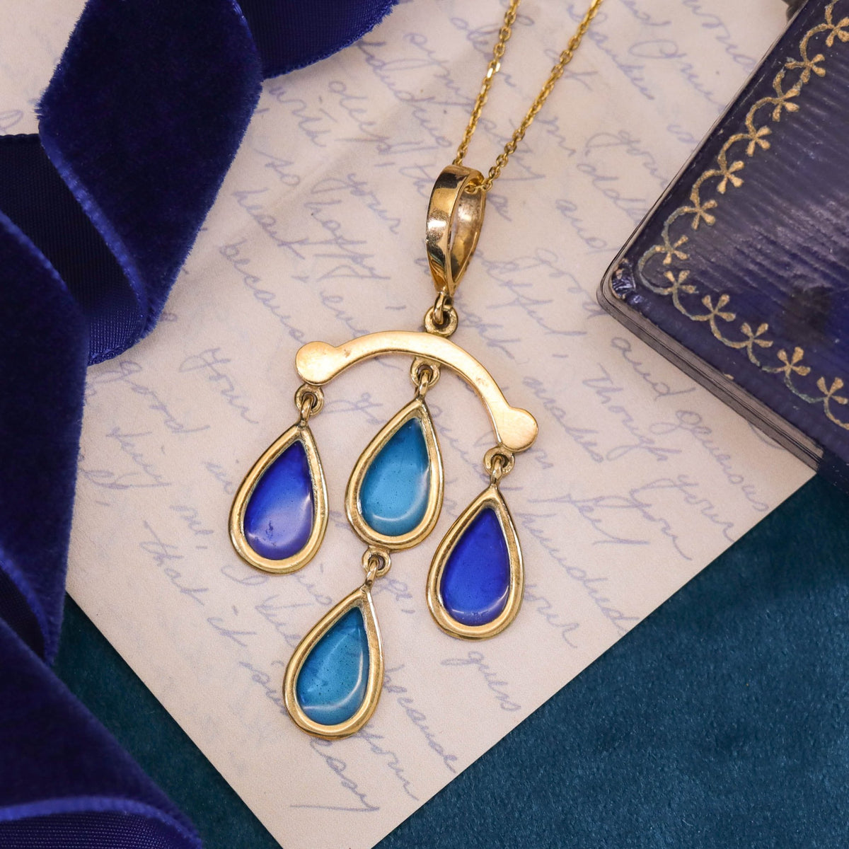 Vintage Frascarolo Plique - a - Jour Pendant of 18k Gold - Trademark Antiques