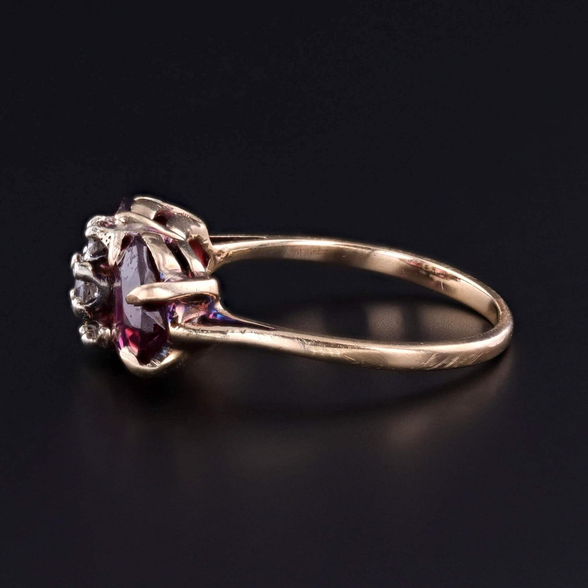 Vintage Garnet Heart Ring of 14k Gold - Trademark Antiques