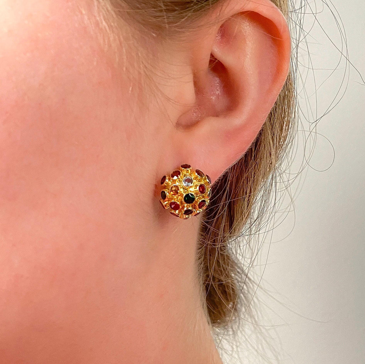 Vintage Gemstone Sputnik Earrings of 18k Gold - Trademark Antiques