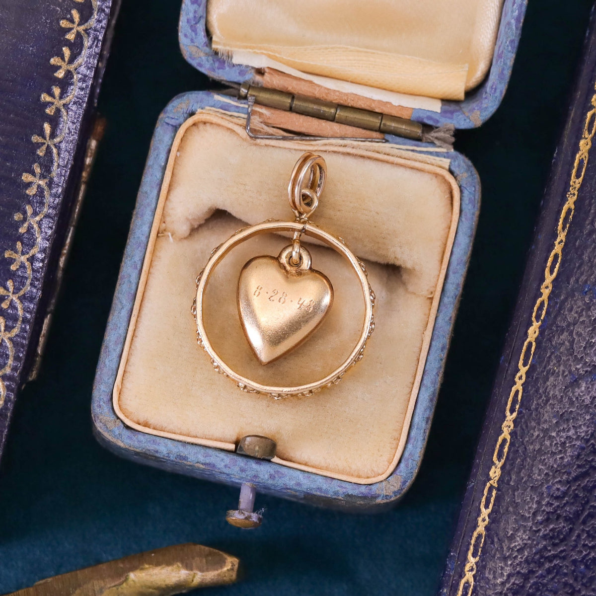 Vintage Heart Pendant | 14k Gold Pendant - Trademark Antiques
