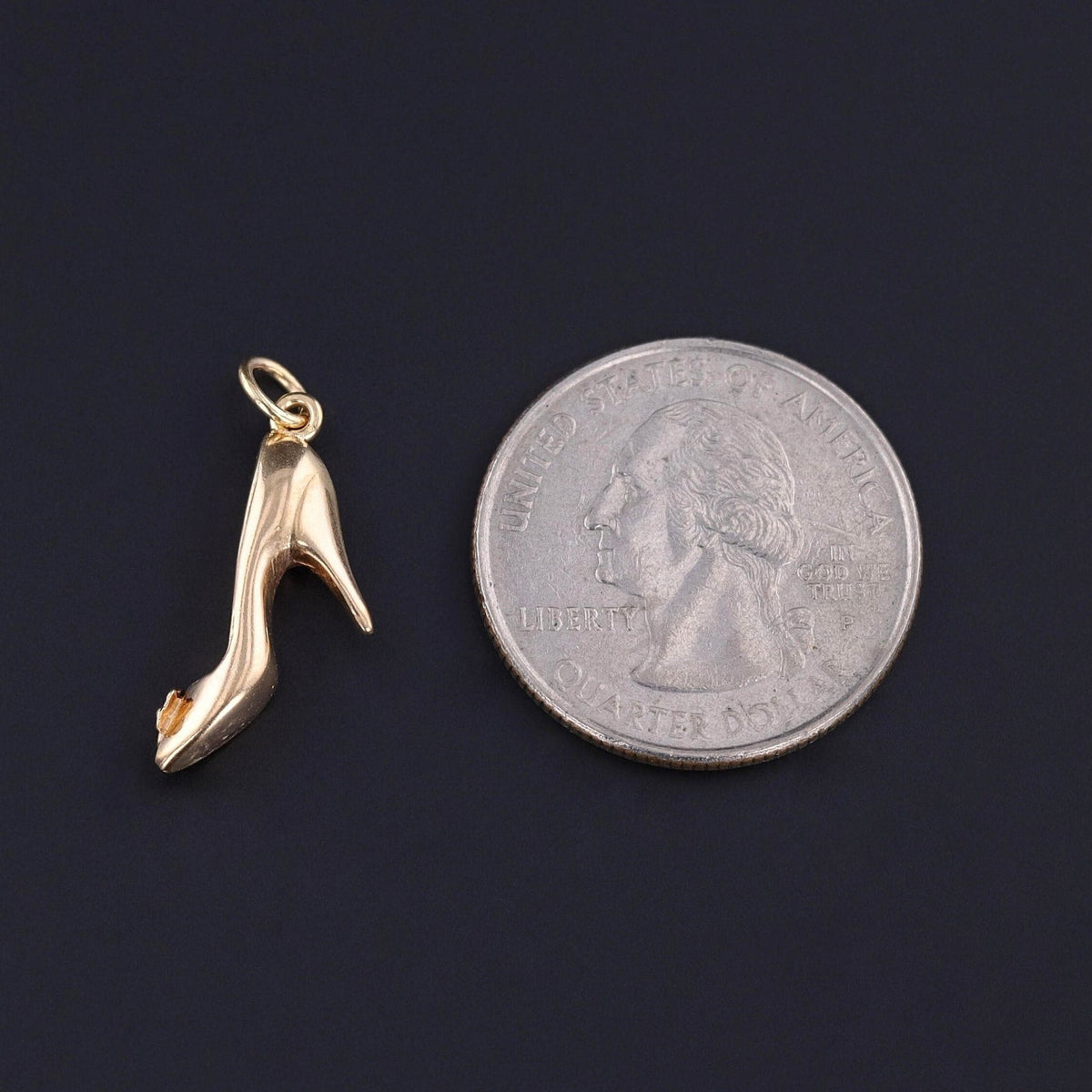 Vintage High Heel Charm of 18k Gold - Trademark Antiques