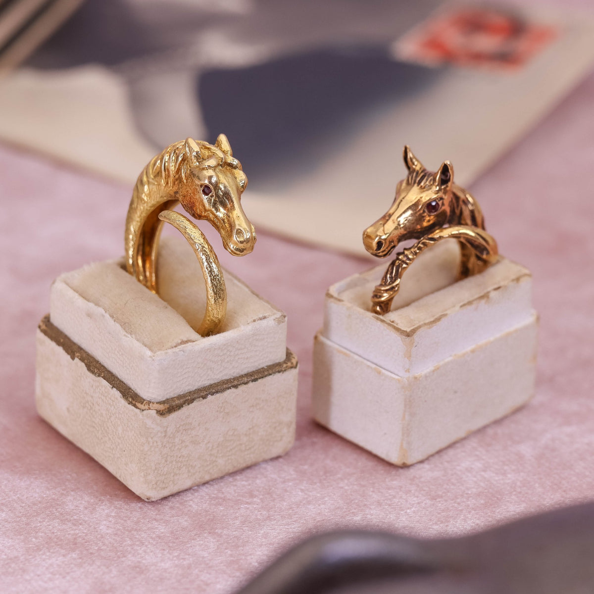 Vintage Horse Wrap Around Ring of 18k Gold - Trademark Antiques