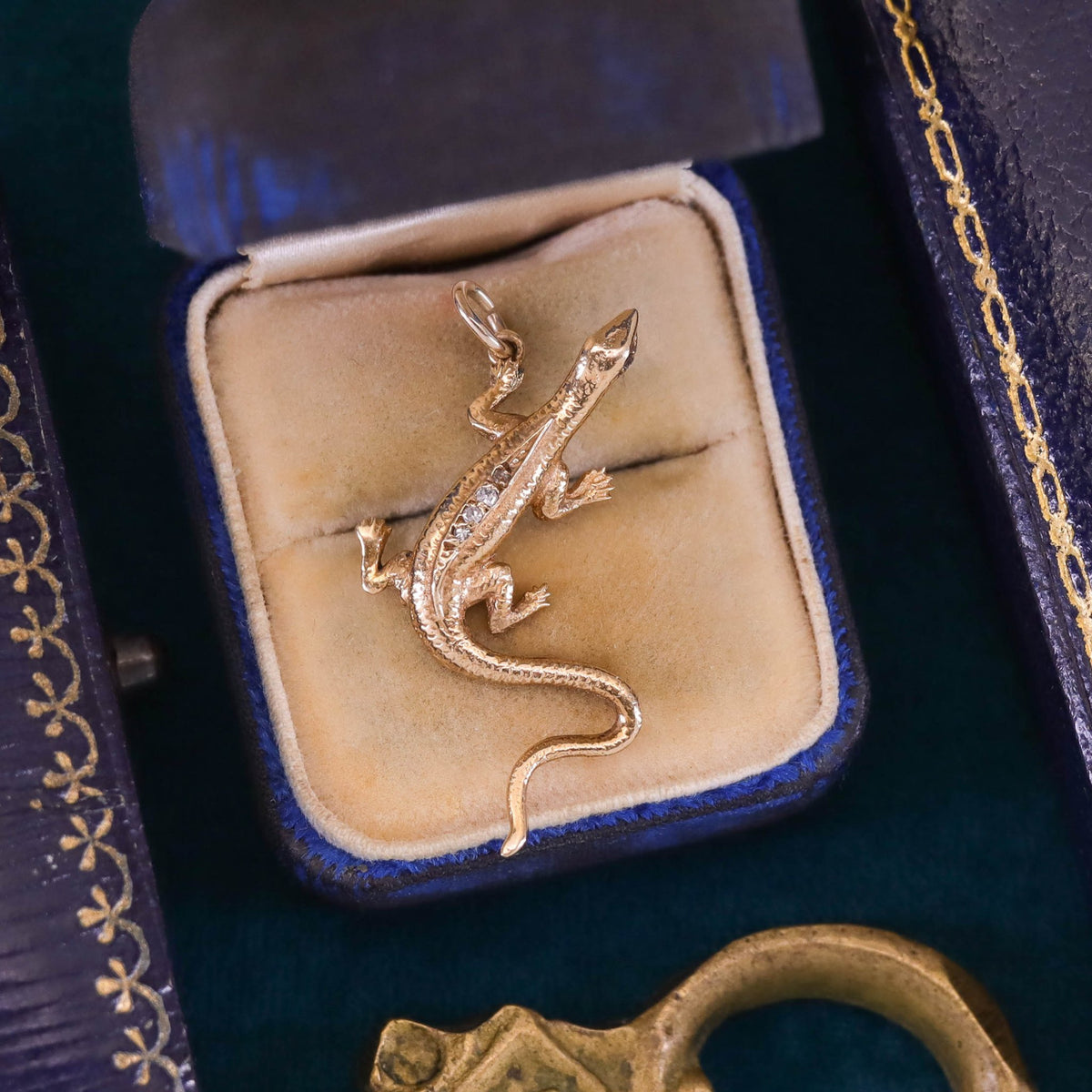 Vintage Lizard Conversion Pendant of 14k Gold - Trademark Antiques