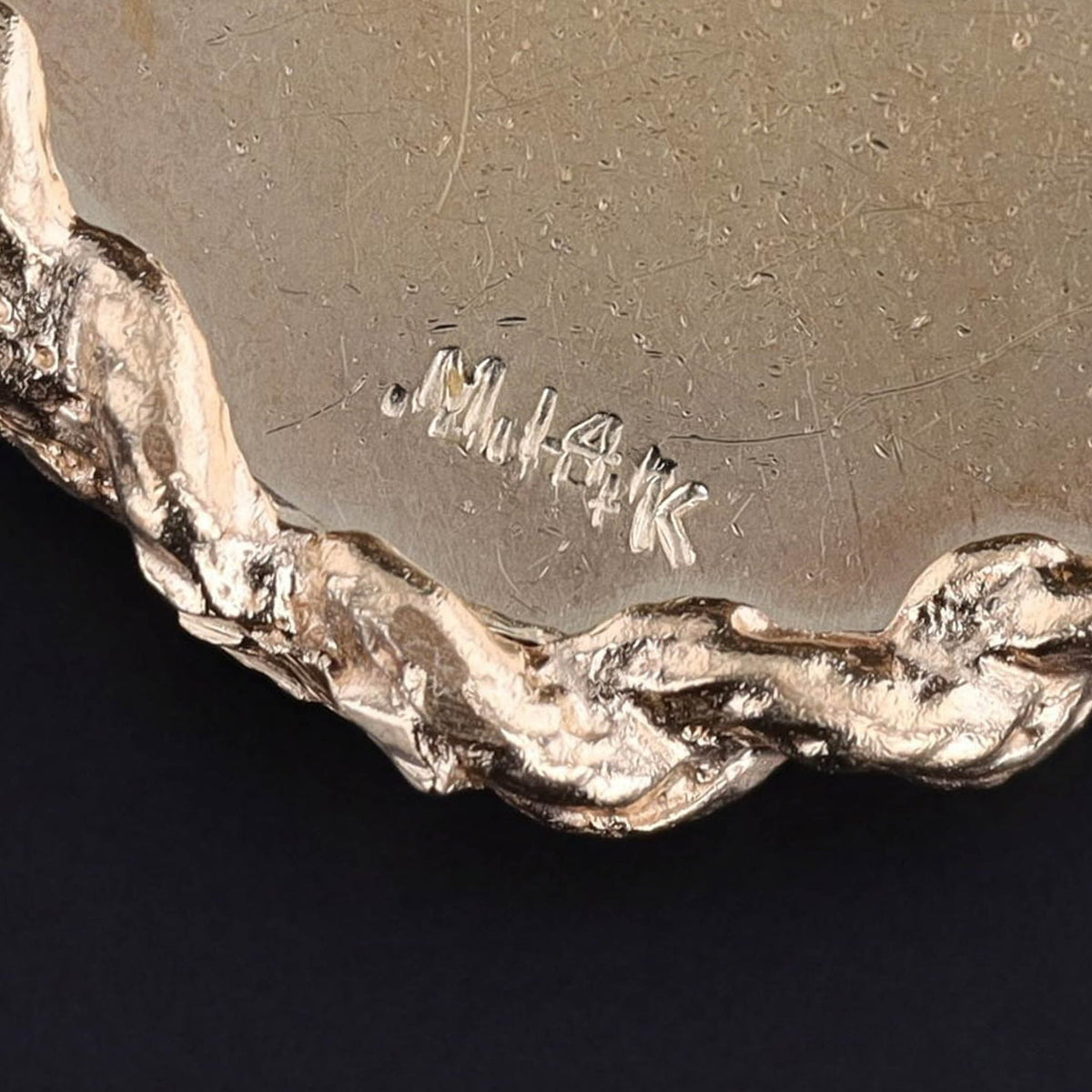 Vintage Lovebirds Pendant of 9ct Gold - Trademark Antiques