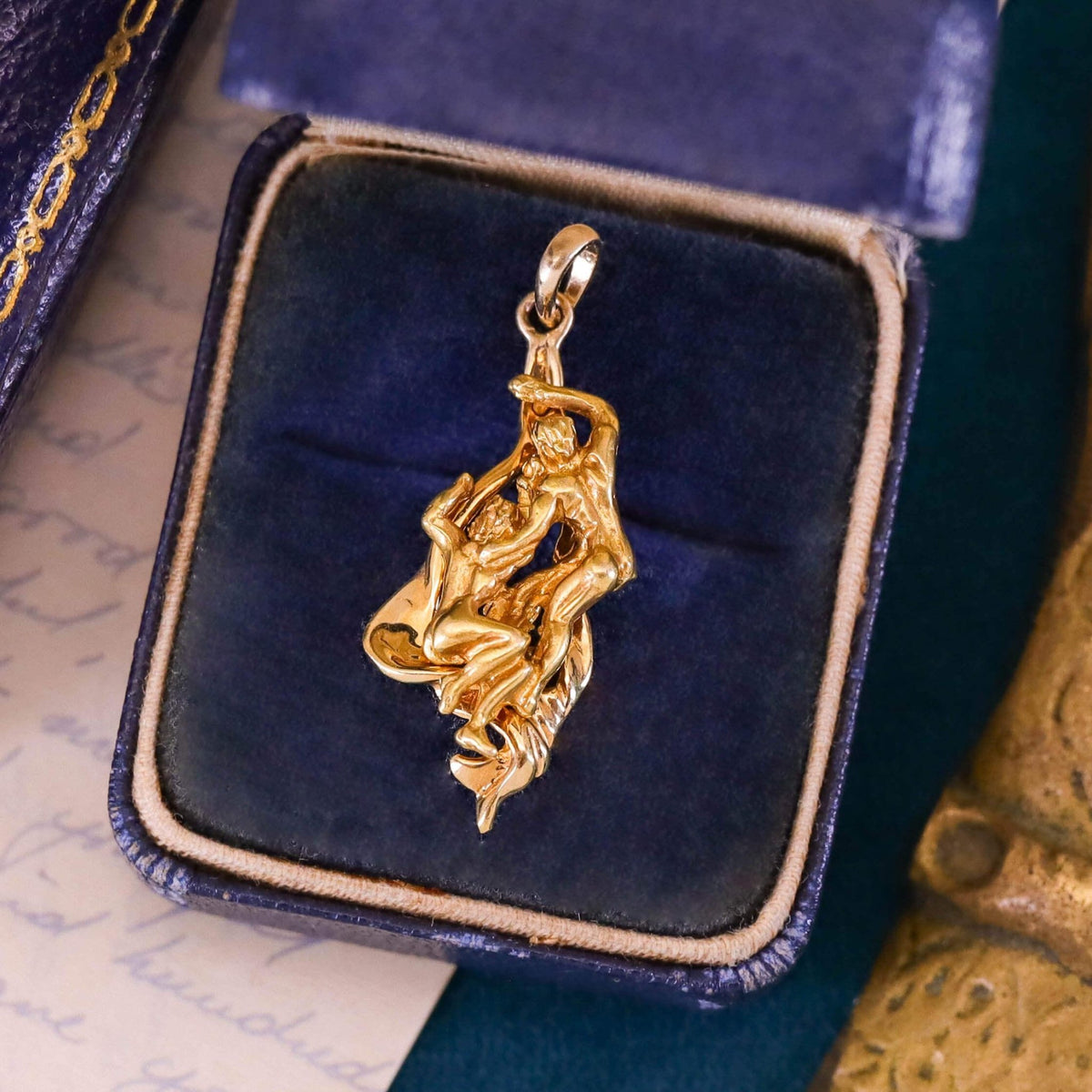 Vintage Lovers Pendant of 14k Gold - Trademark Antiques