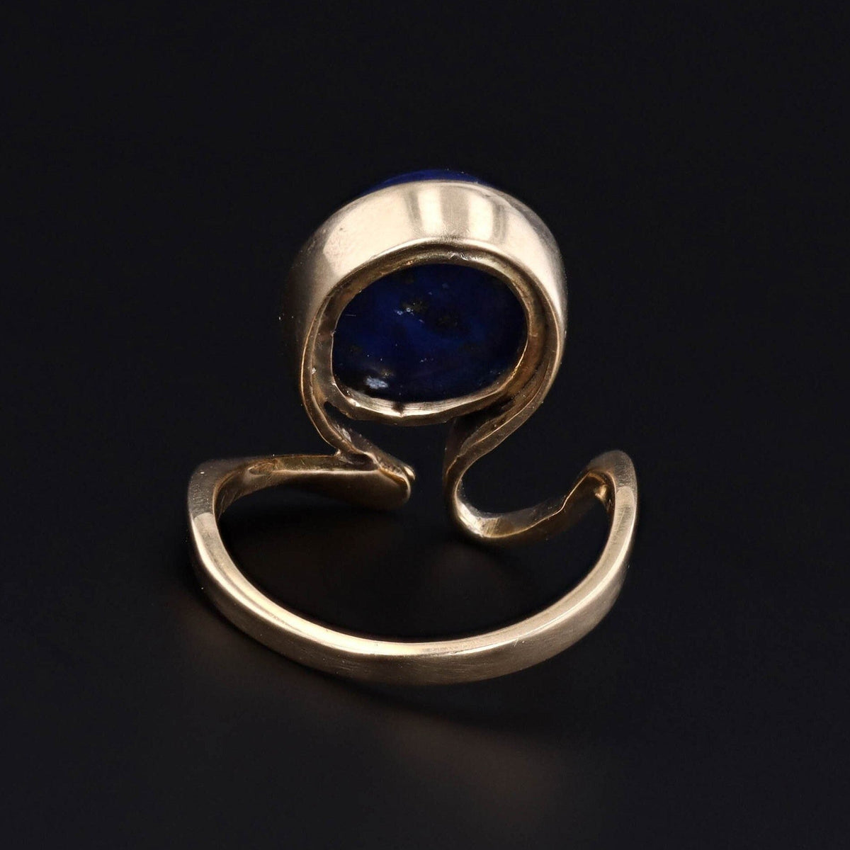 Vintage Modernist Lapis Ring of 14k Gold - Trademark Antiques
