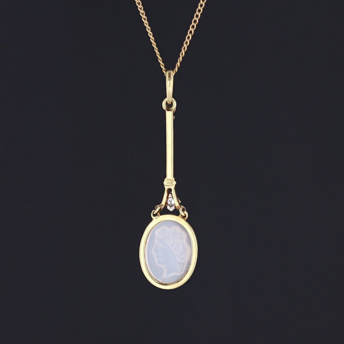 Vintage Moonstone Cameo Pendant of 14k Gold - Trademark Antiques