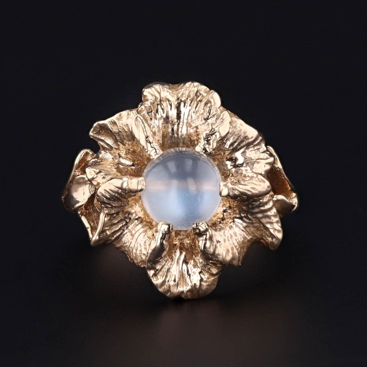 Vintage Moonstone Ring of 14k Gold - Trademark Antiques
