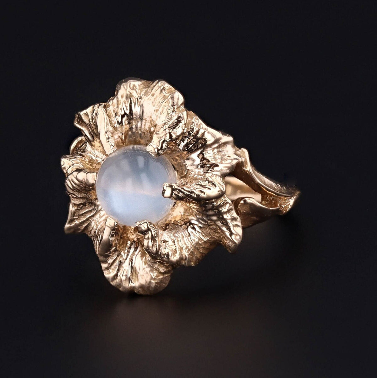 Vintage Moonstone Ring of 14k Gold - Trademark Antiques