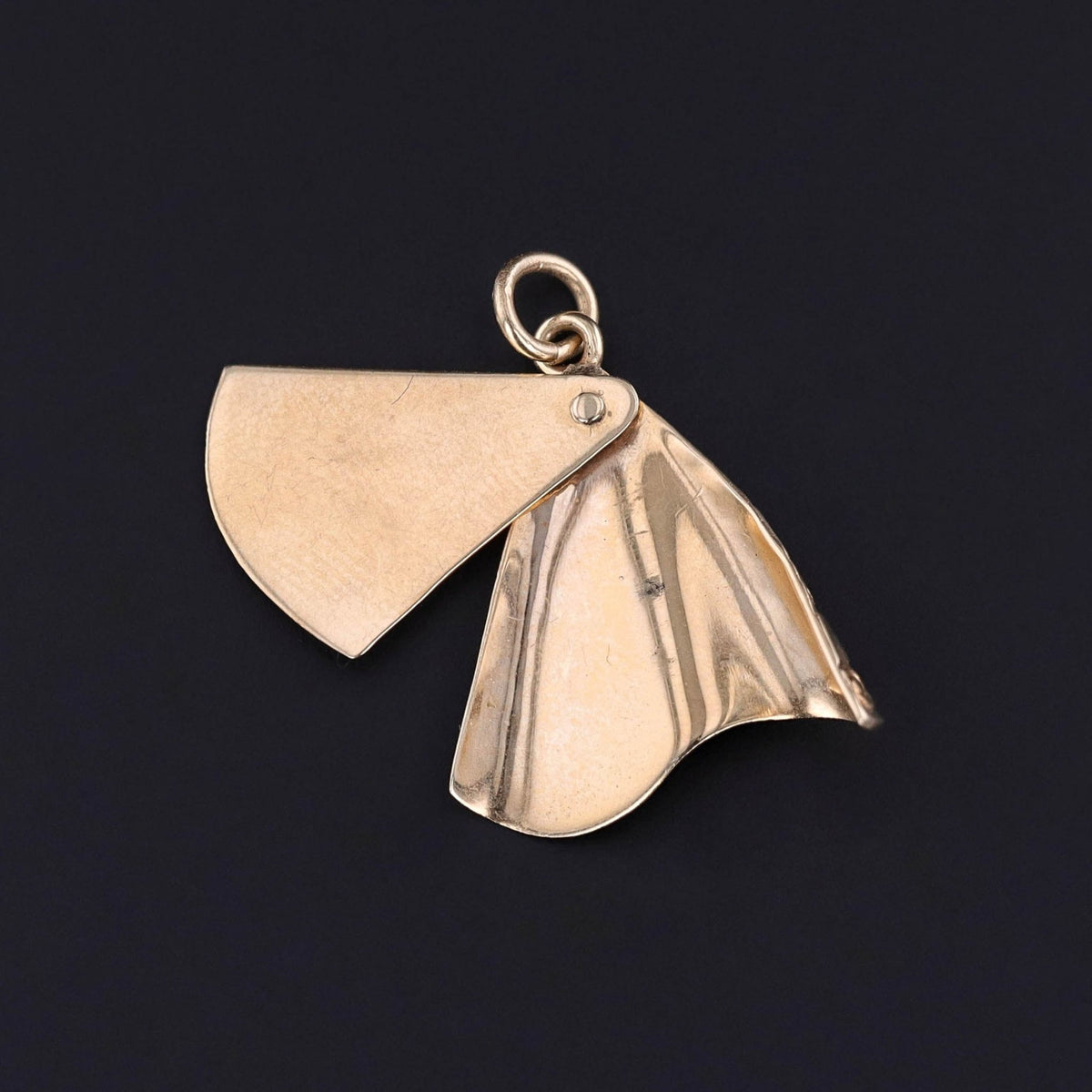 Vintage Moveable Fan Charm of 14k Gold - Trademark Antiques