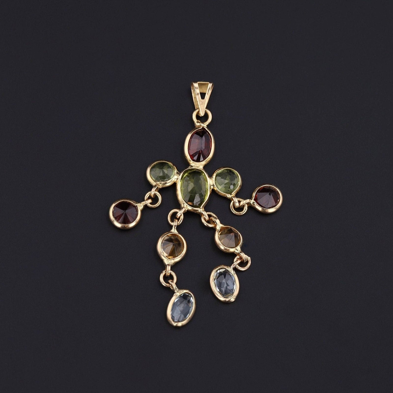 Vintage Moveable Gemstone Person Pendant of 18k Gold - Trademark Antiques