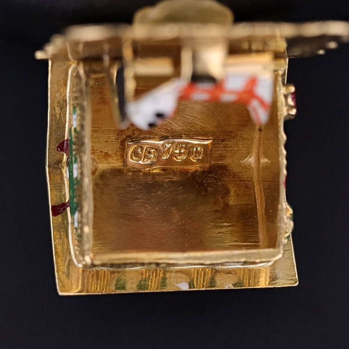 Vintage Moveable House Charm of 18k Gold - Trademark Antiques